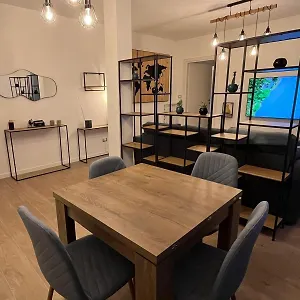 https://boutique-house-la-fenice.emilia-romagnahotels.net